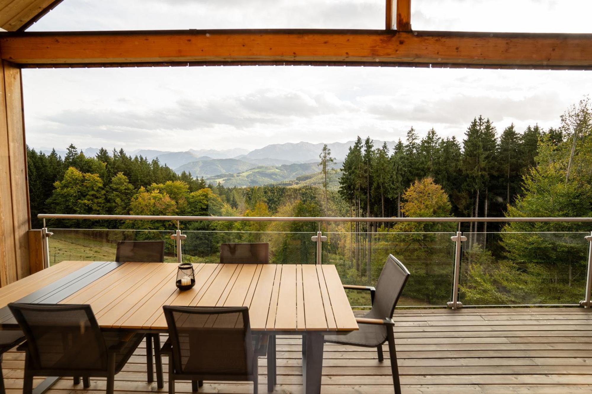 Holzhaus "Zum Schwarz'N" Apartment Aurach am Hongar ภายนอก รูปภาพ