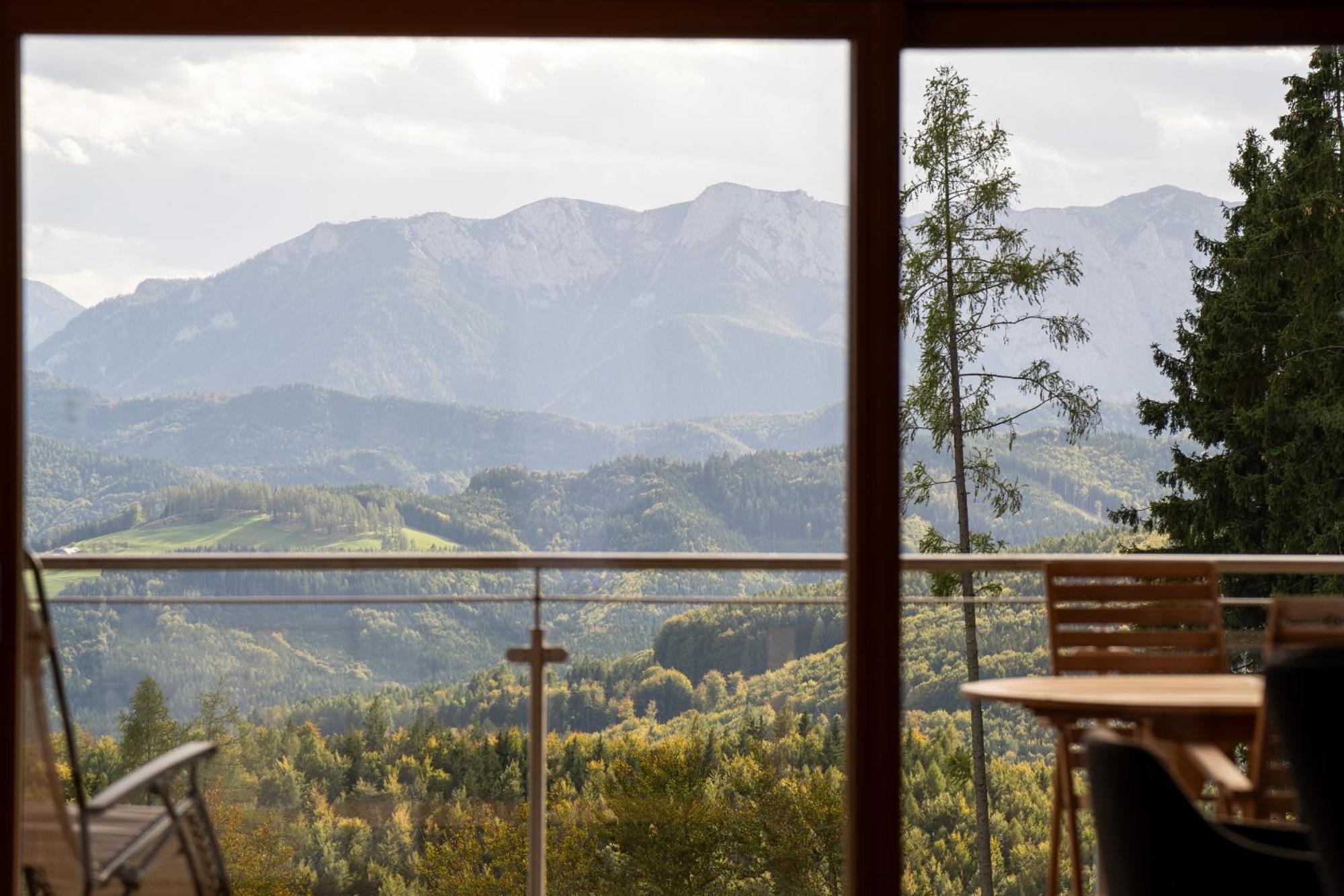 Holzhaus "Zum Schwarz'N" Apartment Aurach am Hongar ภายนอก รูปภาพ